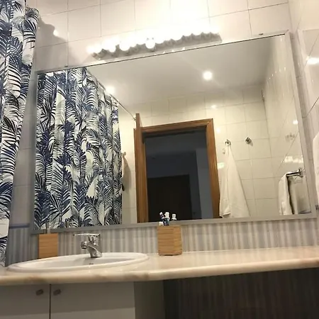 Away From Distretto di Faro