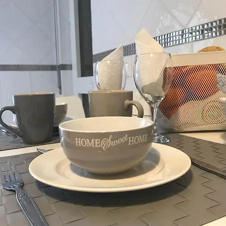 Away From Distretto di Faro