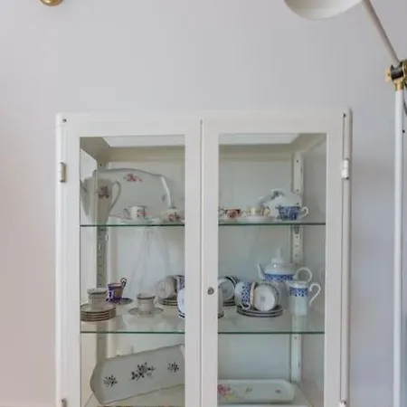 Away From Appartamento *